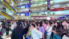 <b>社会消费品零售总额1927.5亿元</b>